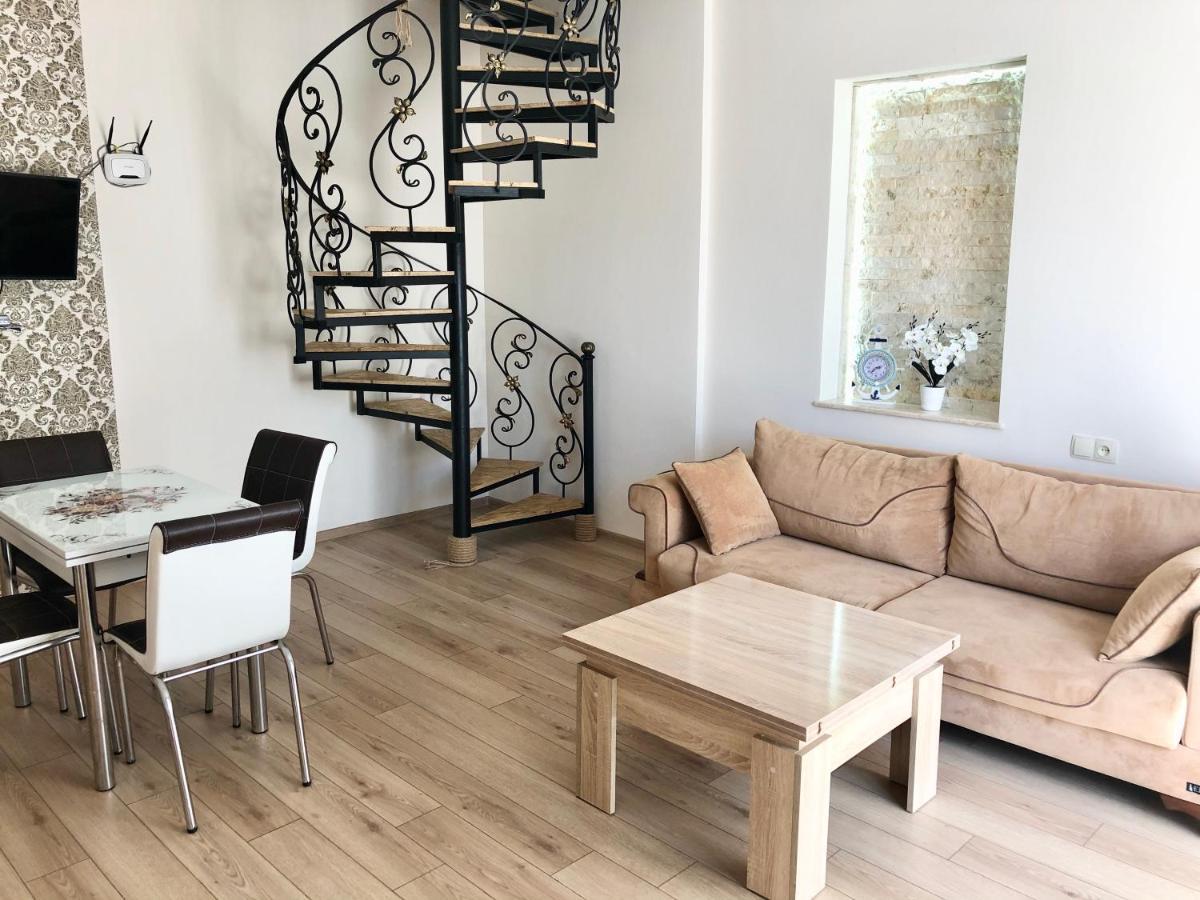 Appartement Papillon à Chakvi Extérieur photo