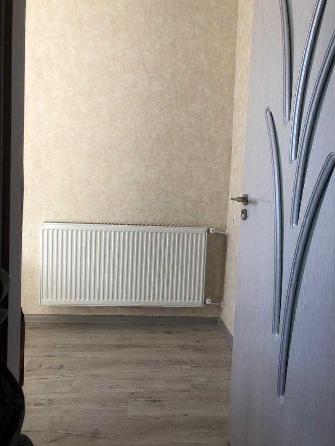 Appartement Papillon à Chakvi Extérieur photo
